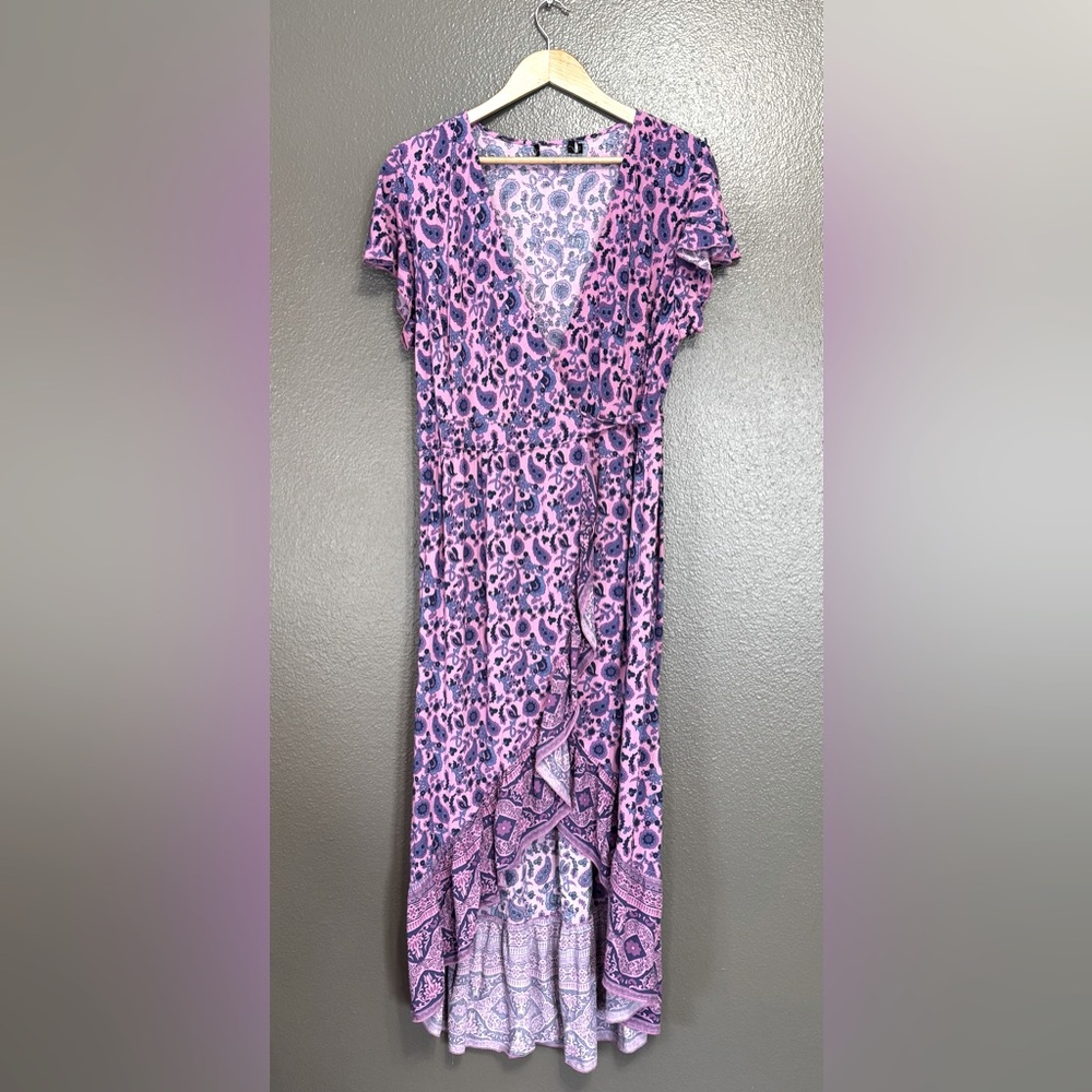 Chic Pink Leopard Maxi Dress